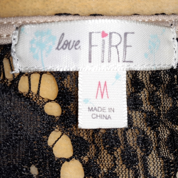 Womens size medium,  Love Fire black lace dress - Picture 3 of 3